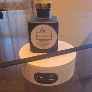 Black Reed Diffuser by Enna's Creations
